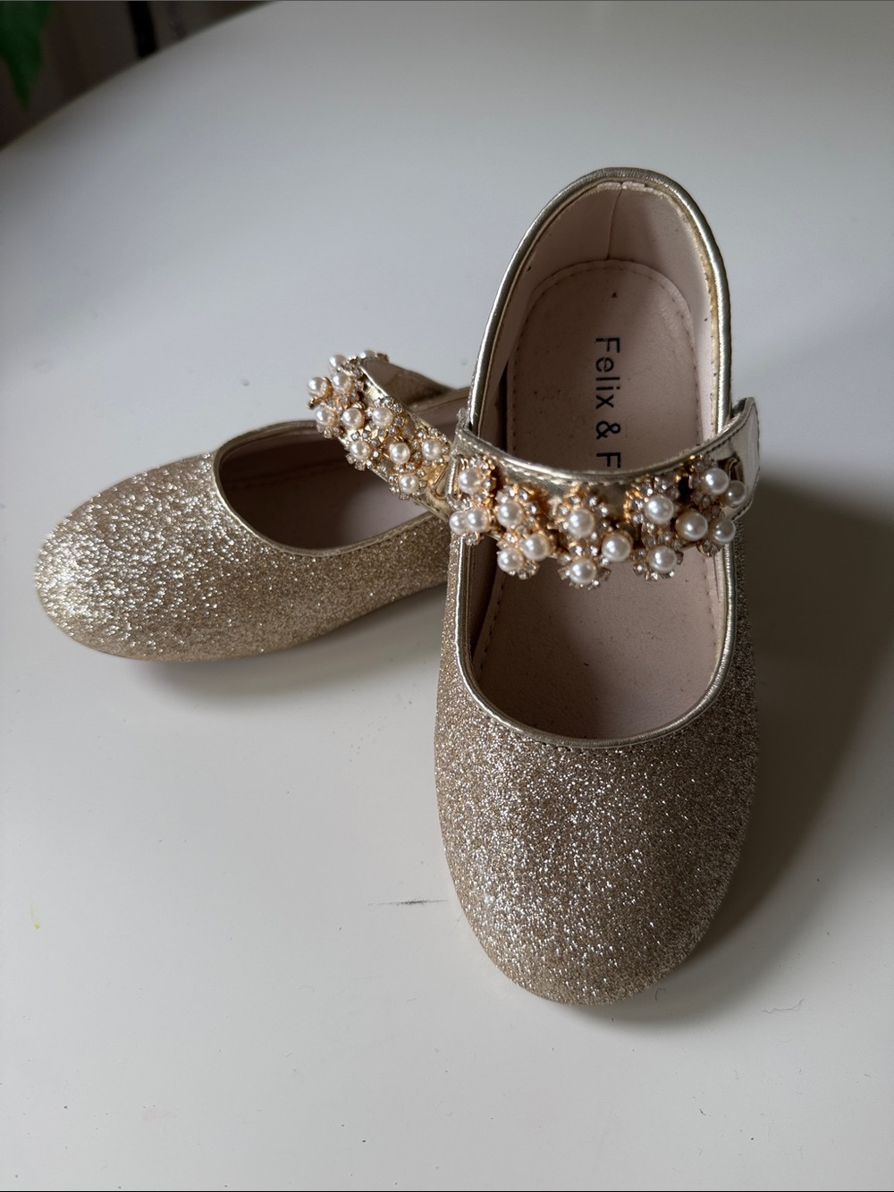 Felix & Roy Girls' Gold Glitter Mary Jane with Pearl Embellished Strap